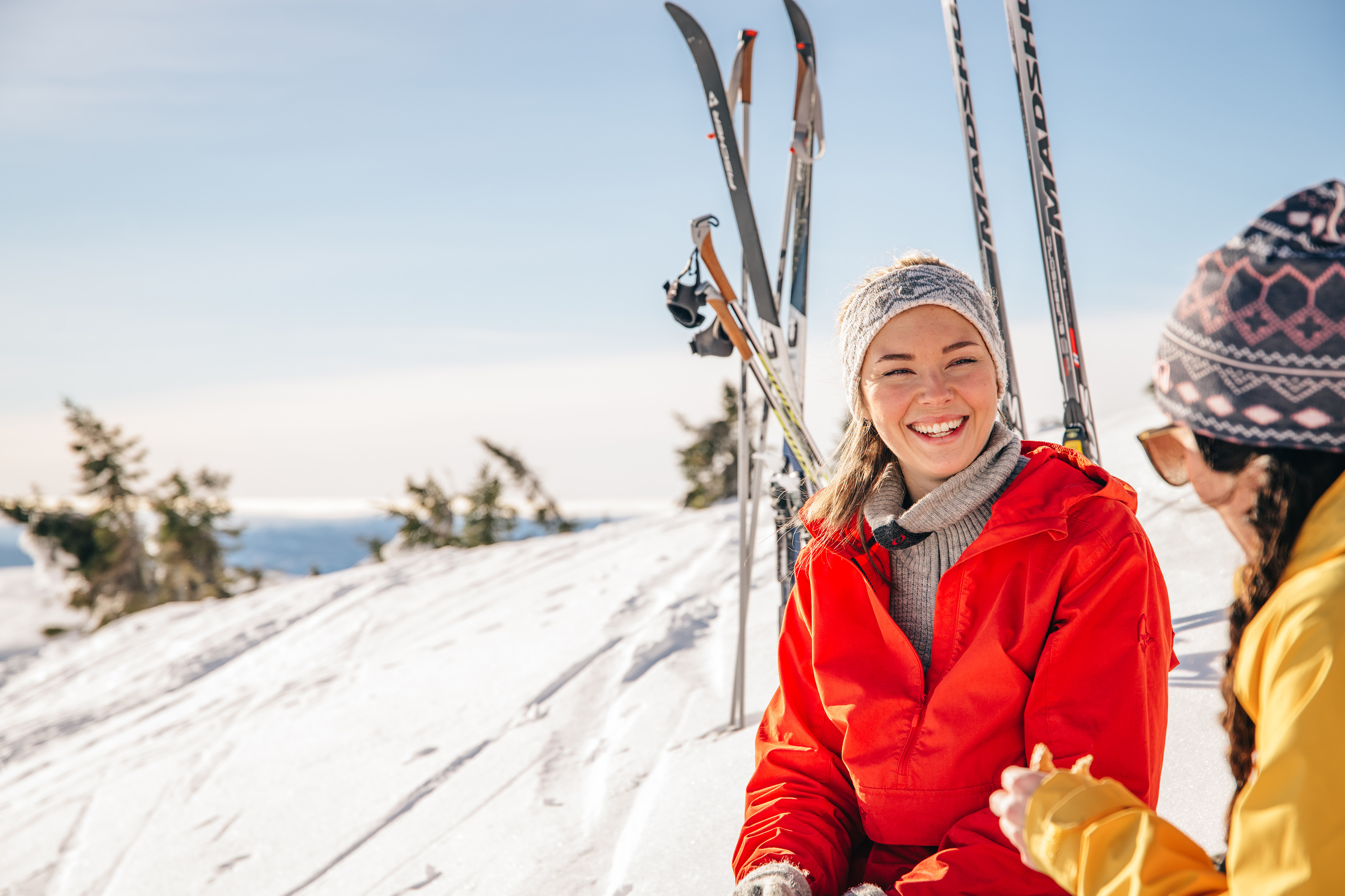 2 jenter på langrennstur Lifjell